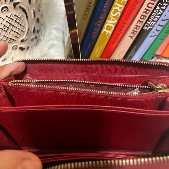 Prada Red Bow Wallet - Picture 7 of 9